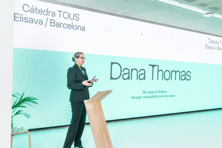 Dana Thomas inaugura los TOUS Talks